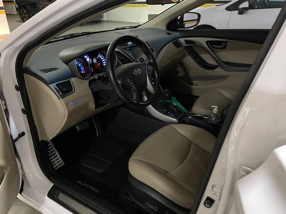 HYUNDAI ELANTRA 2.0 GLS 16V FLEX 4P AUTOMÁTICO